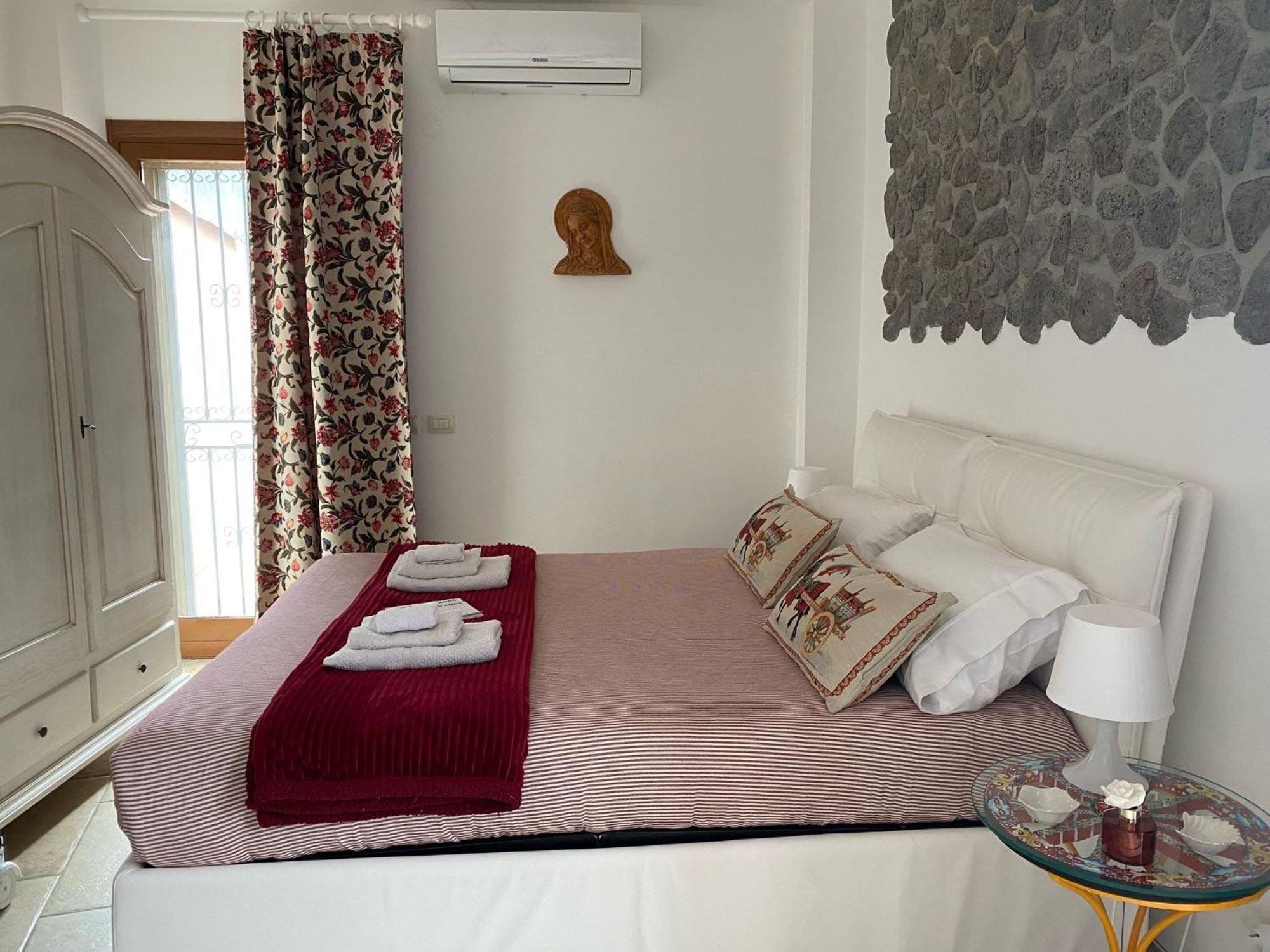 Villa Casa Francesco à Forza dʼAgro Extérieur photo